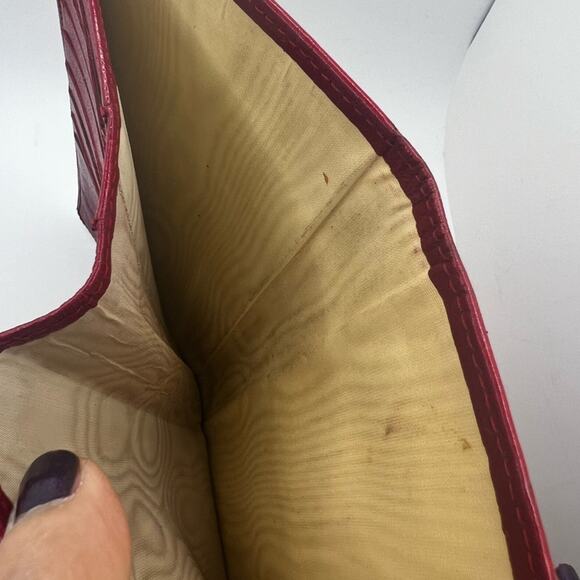 GUC Chanel Red Leather Long Wallet - Picture 13 of 13